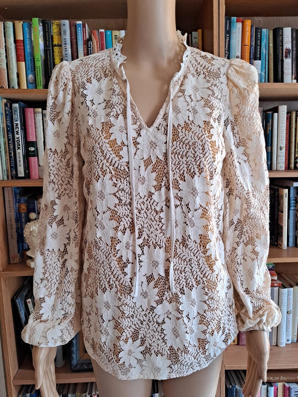 Sugar Lipz Lace Floral V-Neck Long Sleeve Top In Cream With Yellow Tank Underlay